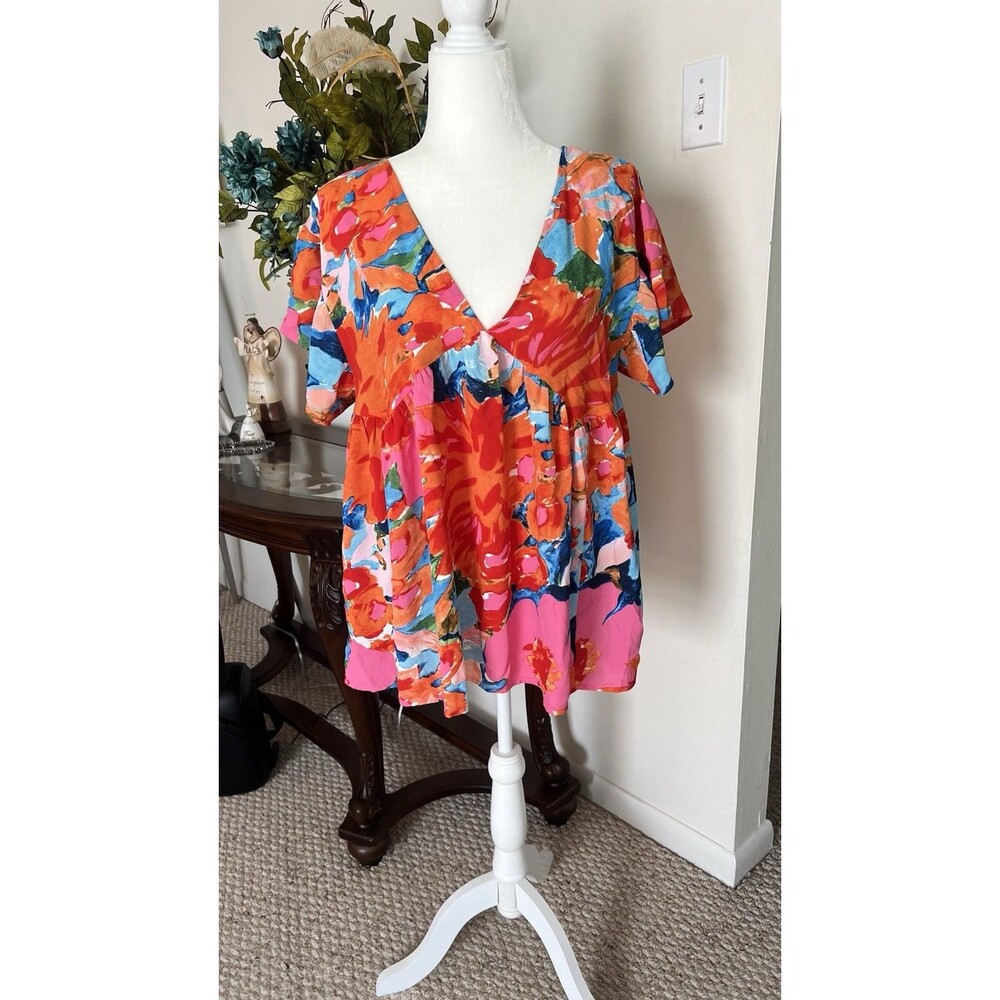 Entro NWT Watercolor Floral V-Neck Blouse Large Flutter Sleeve Tie Back Top New